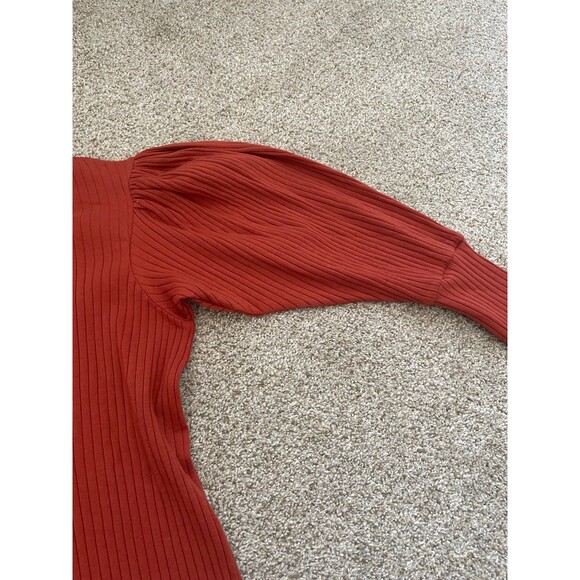 NWT Kate Quinn Women's Sweater - Picture 2 of 5